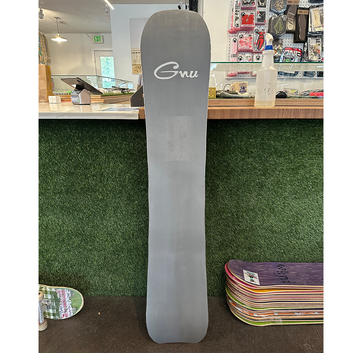 GNU *DEMO* 2024 Hyper Snowboard - 157 - Directive Boardshop