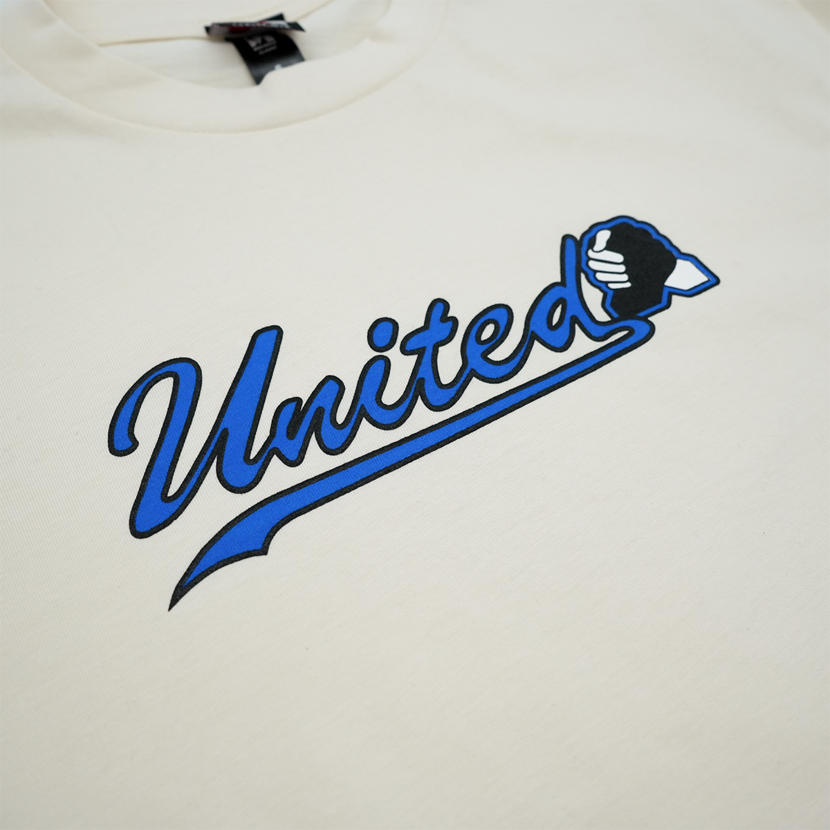 United Script T-Shirt - Cream/Old Blue