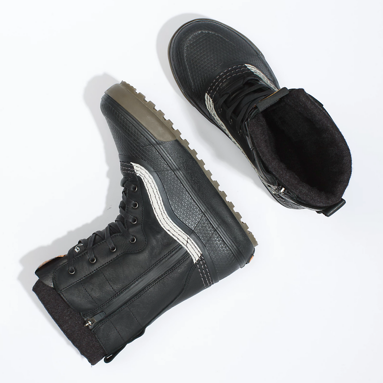 Vans 2023 Brian Iguchi Standard Zip MTE Snow Boots - Black/Dark Gum